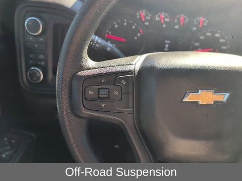 Used 2025 Chevrolet Silverado 2500 Custom w/ Custom Value Package image 7