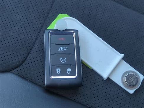 New 2025 Jeep Grand Cherokee Laredo image 36