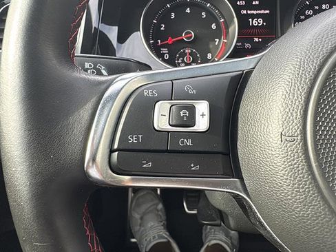 Used 2018 Volkswagen GTI Autobahn image 17