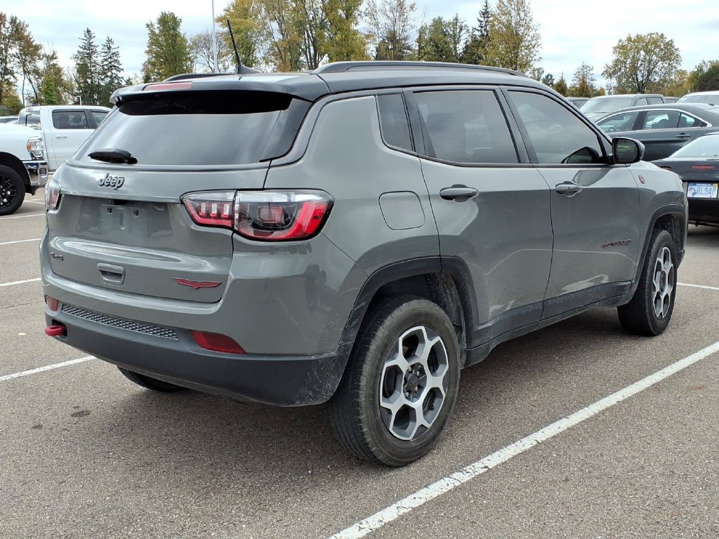 Used 2022 Jeep Compass Trailhawk AWD/4WD image 4