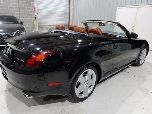 Used 2005 Lexus SC 430 Convertible w/ Preferred Accessory Pkg RWD image 5