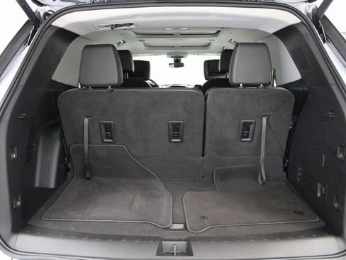 Used 2021 Chevrolet Traverse Premier w/ LPO, Cargo Package image 21