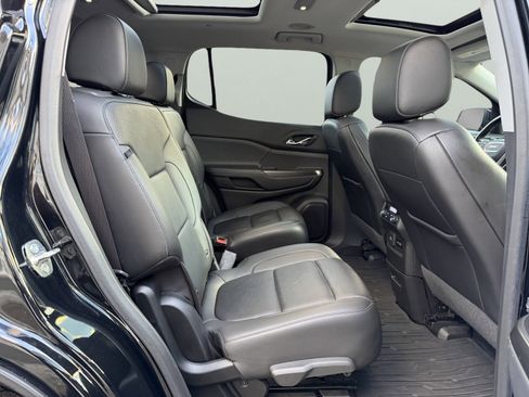 Used 2021 GMC Acadia SLT w/ Premium Package image 39