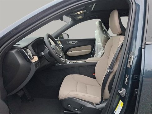 New 2026 Volvo XC60 B5 Plus w/ Protection Package Premier image 6