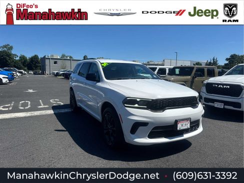 Used 2024 Dodge Durango GT w/ Blacktop Package AWD/4WD image 1
