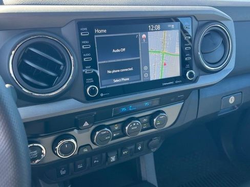 Used 2023 Toyota Tacoma TRD Off-Road w/ Technology Package image 19