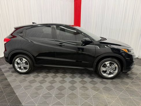 Used 2021 Honda HR-V LX image 3