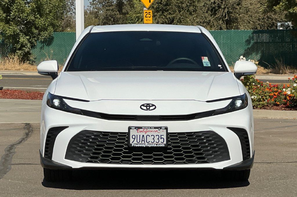 Certified 2025 Toyota Camry SE FWD image 11
