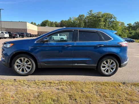 Used 2023 Ford Edge Titanium AWD/4WD image 3