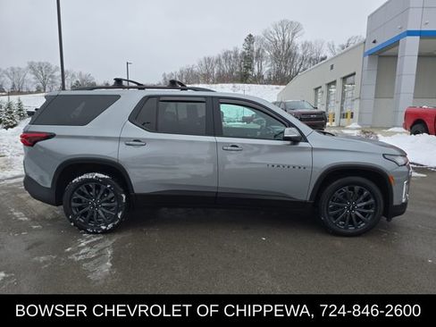 Used 2023 Chevrolet Traverse RS w/ LPO, Floor Liner Package image 6