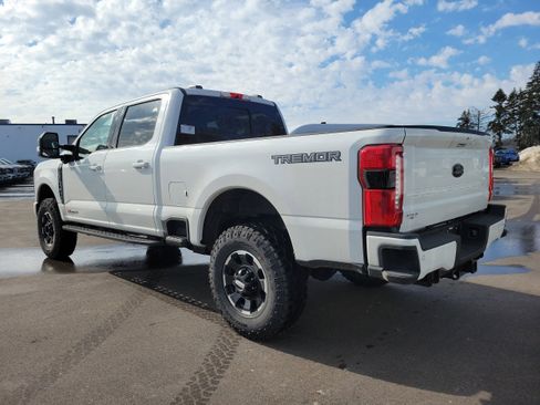 New 2026 Ford F250 Lariat w/ Tremor Off-Road Package image 3