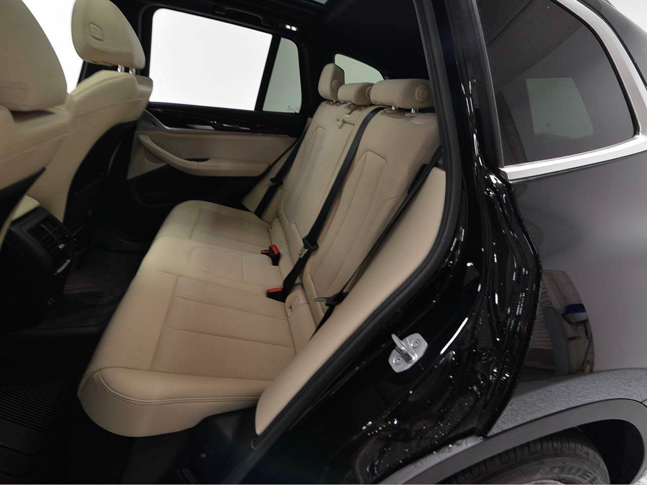 Used 2024 BMW X3 sDrive30i RWD image 11
