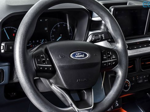 Used 2023 Ford Maverick XLT image 18