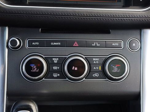 Used 2016 Land Rover Range Rover Sport HST image 36