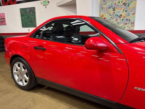 Used 2000 Mercedes-Benz SLK 230 image 66