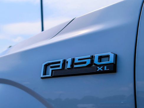 Used 2019 Ford F150 XL w/ Equipment Group 101A Mid AWD/4WD image 3
