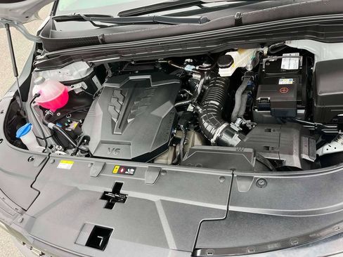 Certified 2026 Kia Carnival SX Prestige FWD image 40