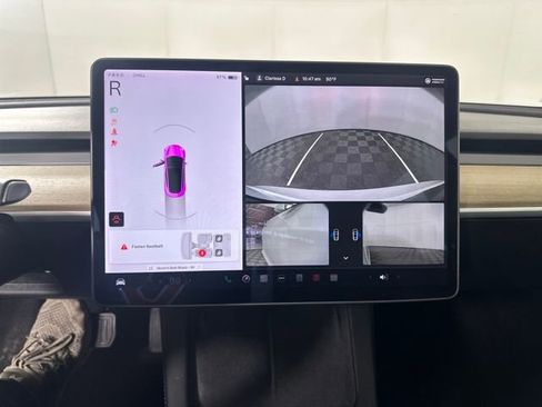 Used 2021 Tesla Model 3 Standard Range Plus image 19