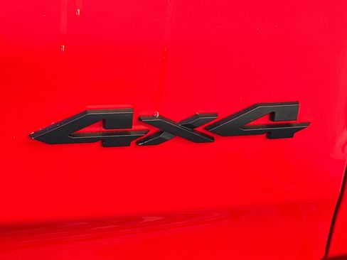 Used 2019 RAM 1500 Rebel image 12