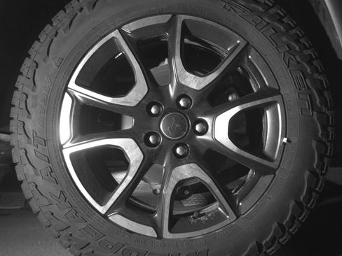 Used 2025 Jeep Compass Trailhawk image 15