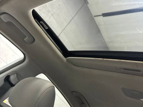 Used 2018 Hyundai Elantra Value Edition w/ Cargo Package FWD image 19