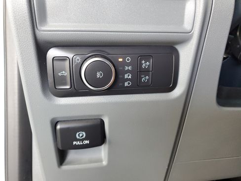 Used 2022 Ford F150 XLT w/ Equipment Group 301A Mid AWD/4WD image 22