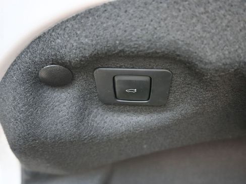 Used 2019 Lincoln MKZ Reserve w/ Reserve Plus Package image 48