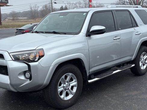 Used 2018 Toyota 4Runner SR5 image 1