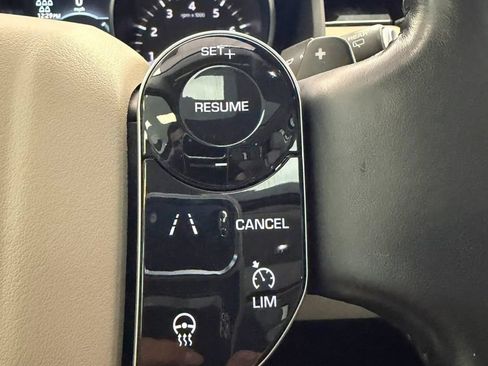 Used 2020 Land Rover Discovery SE AWD/4WD image 49