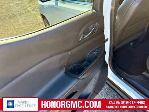 Used 2023 GMC Acadia Denali image 19