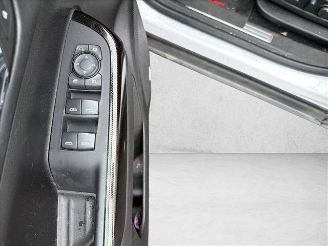 Used 2023 GMC Acadia AT4 w/ Technology Package AWD/4WD image 11