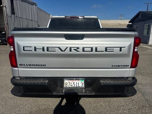 Used 2022 Chevrolet Silverado 1500 Custom w/ LPO, Blackout Package RWD image 6