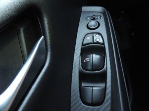 Certified 2021 Nissan Sentra S image 22