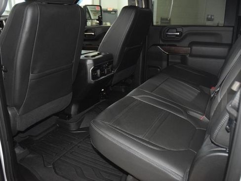Used 2023 GMC Sierra 3500 Denali w/ Denali Ultimate Package image 40