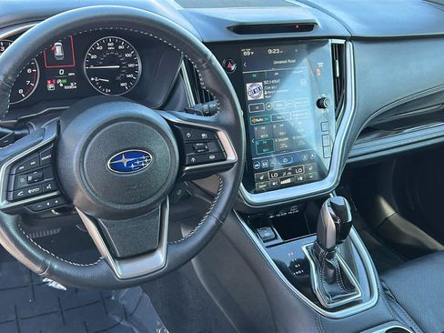 Certified 2025 Subaru Outback Limited AWD/4WD image 11