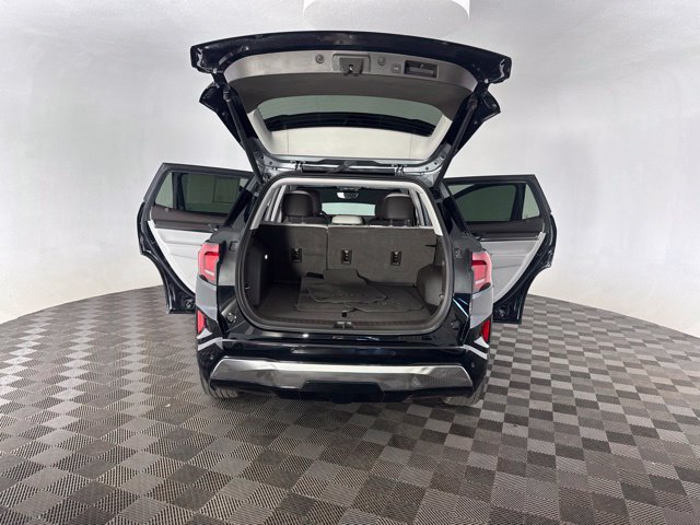 Used 2026 GMC Terrain Denali AWD/4WD image 15