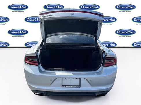 Used 2019 Dodge Charger SXT image 28