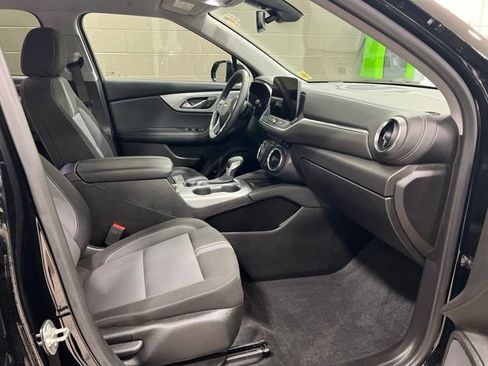 Used 2024 Chevrolet Blazer LT w/ Convenience Package AWD/4WD image 11