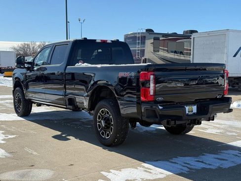 New 2026 Ford F250 Platinum w/ FX4 Off-Road Package image 29