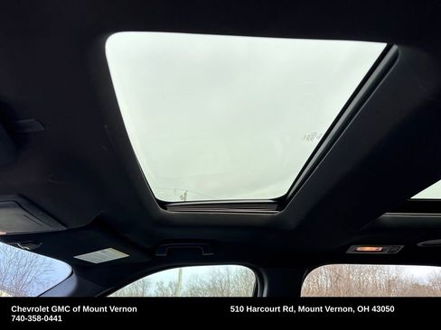 Used 2017 Ford Explorer Limited image 23