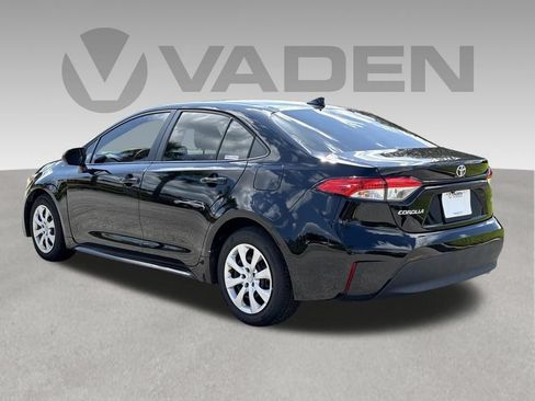 Used 2023 Toyota Corolla LE FWD image 8