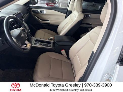 Used 2020 Ford Explorer XLT w/ Equipment Group 202A AWD/4WD image 21