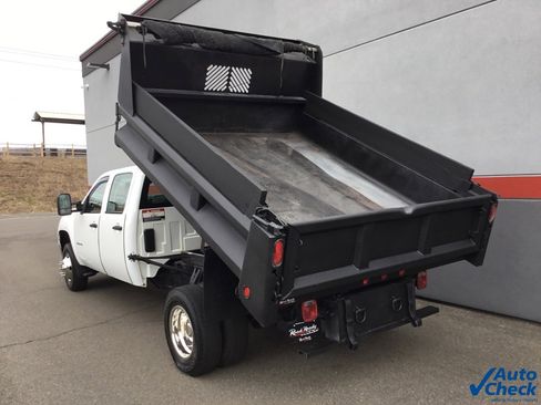 Used 2013 GMC Sierra 3500 W/T w/ Snow Plow Prep Package image 6