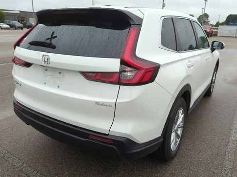 Used 2023 Honda CR-V EX image 3
