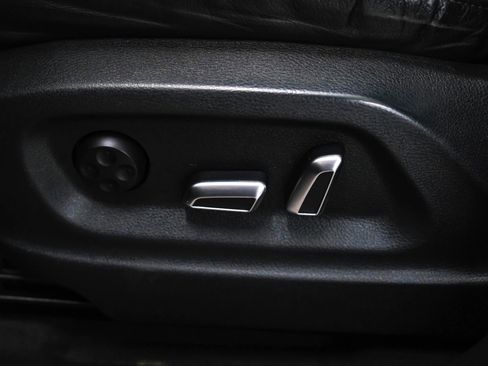 Used 2015 Audi Q5 2.0T Premium image 26