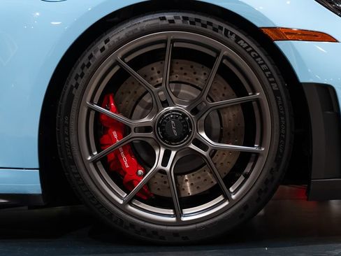 Used 2026 Porsche 911 GT3 RWD image 15