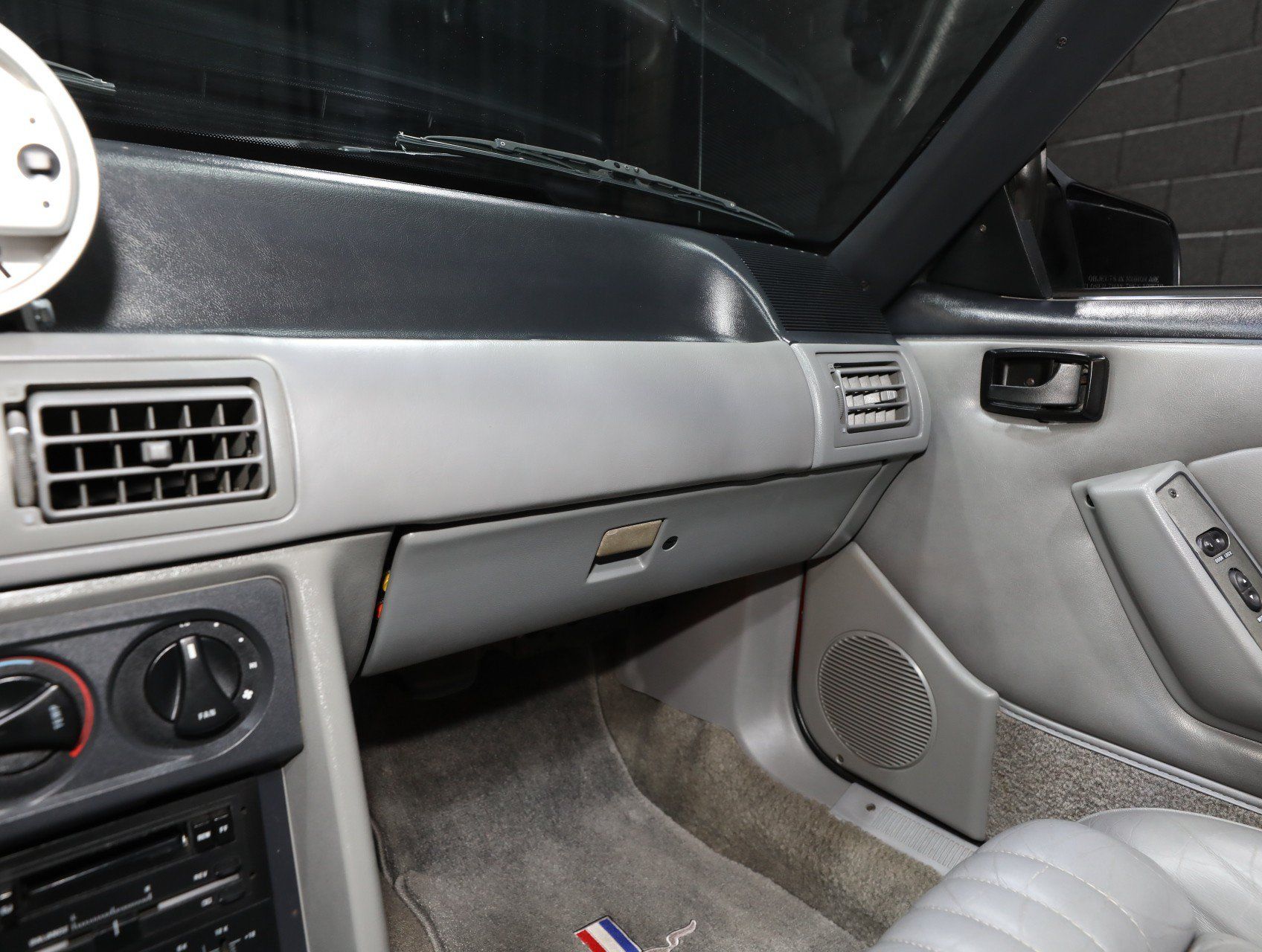 Used 1987 Ford Mustang GT RWD image 58