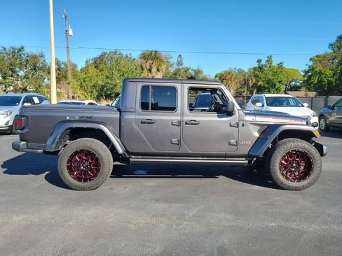 Used 2022 Jeep Gladiator Rubicon w/ Cold Weather Group image 7