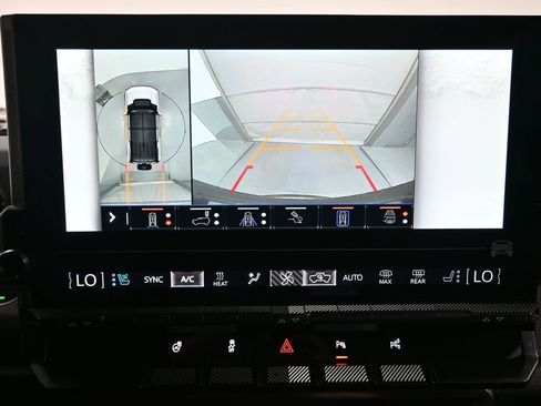 Used 2025 GMC Hummer EV 2X image 20