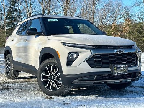 New 2026 Chevrolet TrailBlazer ACTIV w/ Convenience Package image 2